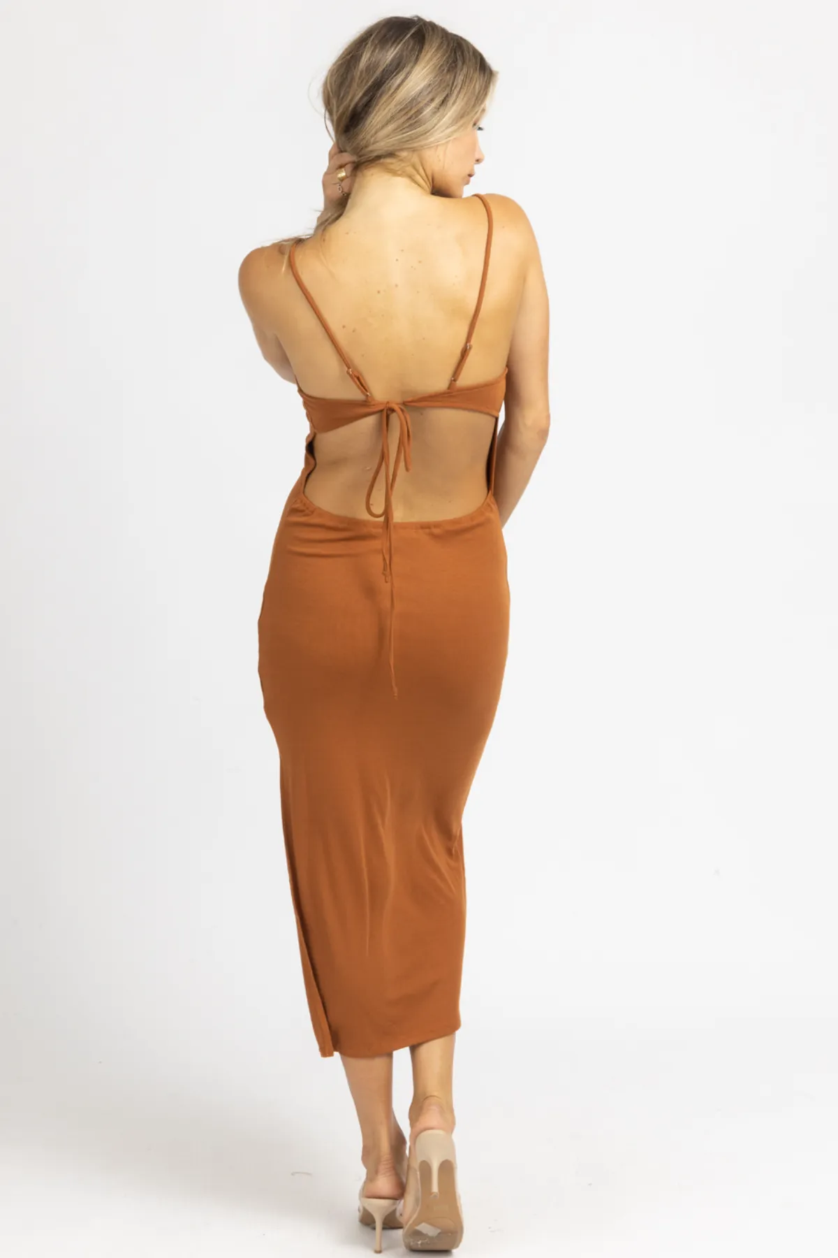 BROWN OPEN TIE-BACK MIDI DRESS
