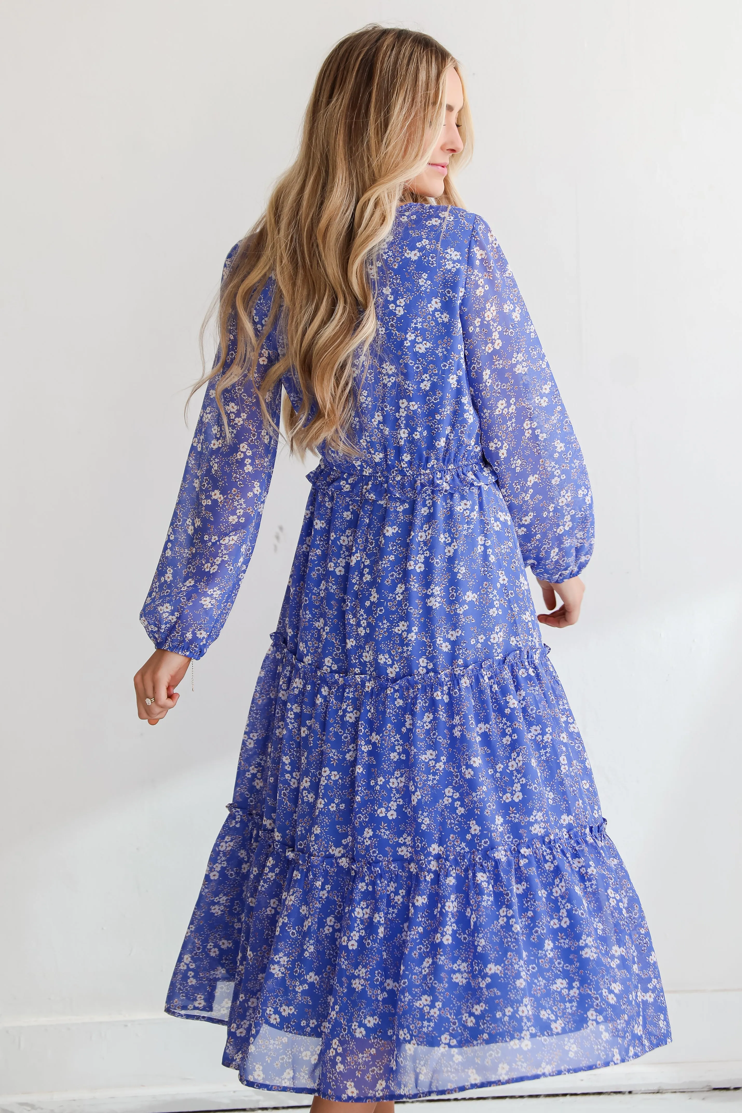 FINAL SALE - Extraordinary Impression Blue Floral Midi Dress