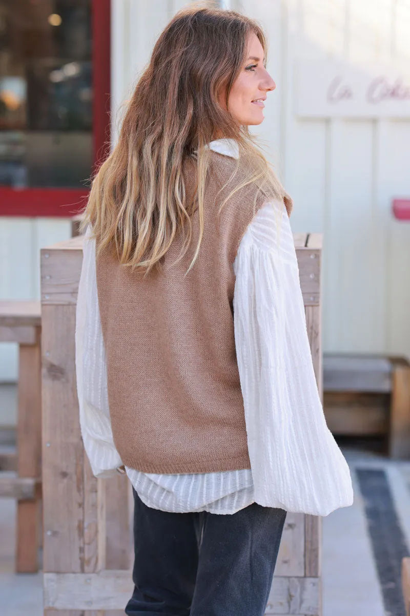 Gilet sans manches camel en maille boutons nacrés