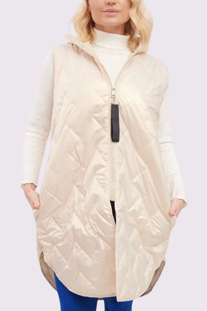 Plain Quilted Zip Up Curved  Hem Gilet