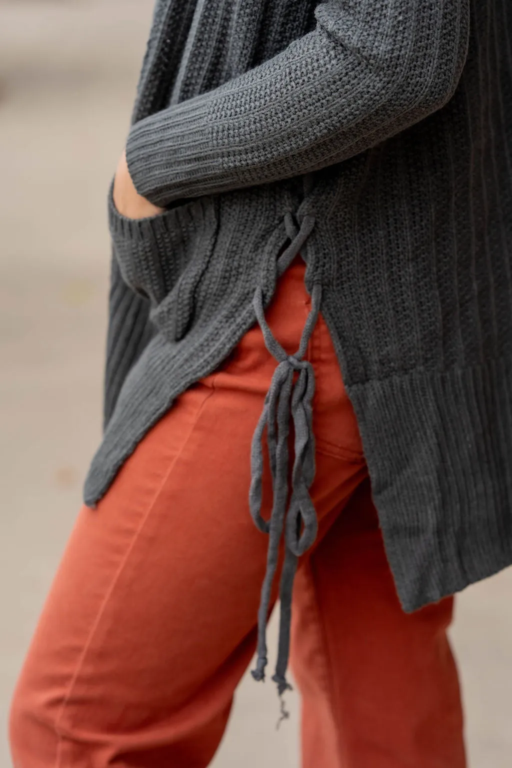 Side Tie Detailed Knit Cardigan